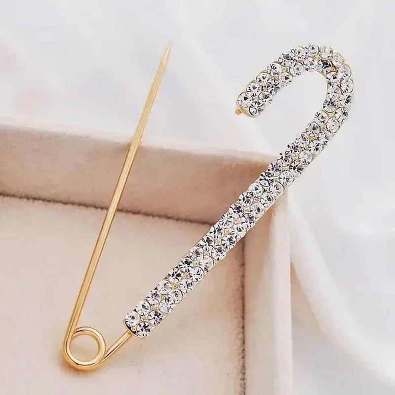 Fashion Women Girls Elegant Emerald Crystal Butterfly Brooches Badges Classic Lady Dress Suit High-End Pins Jewelry