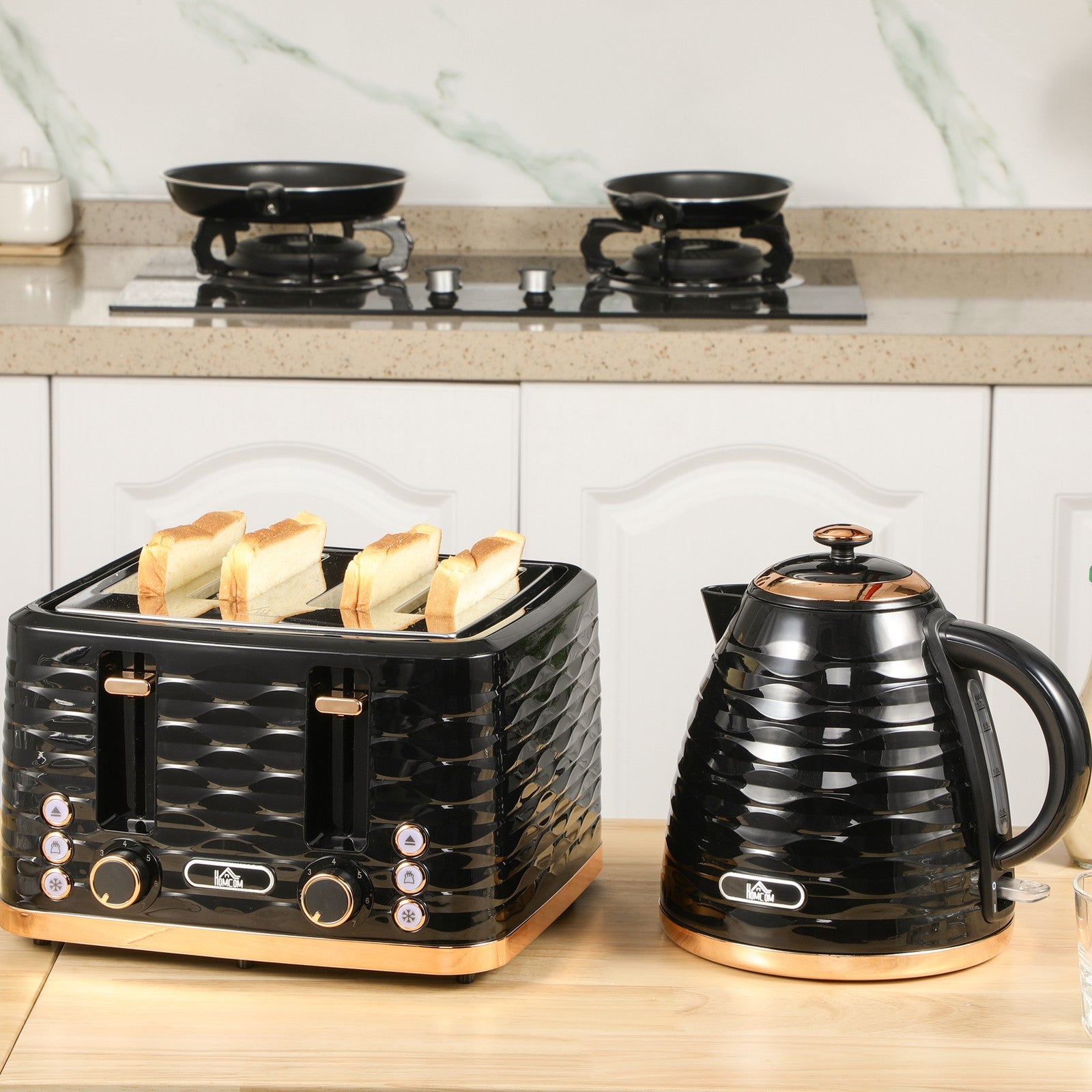 HOMCOM Toaster with 4 Slot, 7 Browning Levels, 1600W, Black Ripple